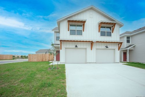 102-7607 Gramercy Way, San Antonio, TX, 78253-2179 | Card Image