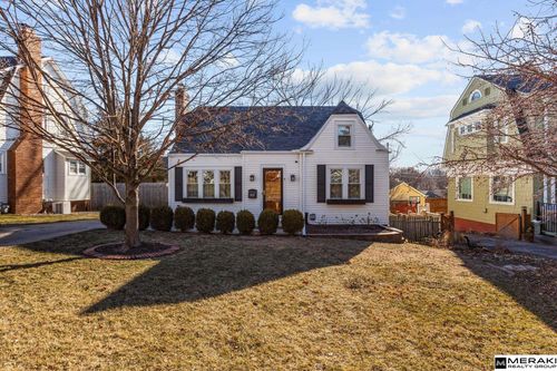 4535 Shirley St, Omaha, NE, 68106-2521 | Card Image