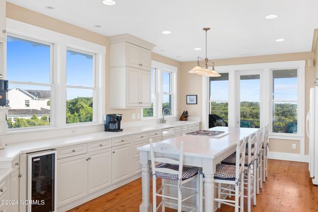 985 S Bald Head Wynd, House other with 5 bedrooms, 5 bathrooms and 2 parking in Bald Head Island NC | Image 15