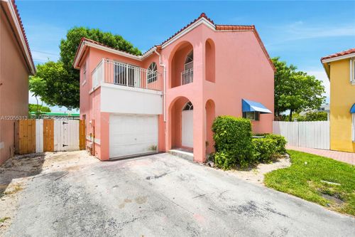 0-8684 Nw 1st St, Miami, FL, 33126-8326 | Card Image