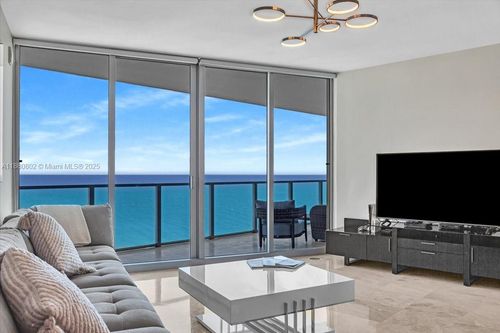 apt-2307-3101 S Ocean Dr, Hollywood, FL, 33019-2837 | Card Image