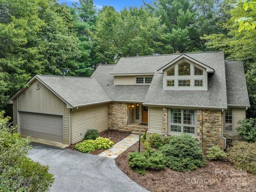 129 Nolte Way, Saluda, NC, 28773-9656 | Card Image