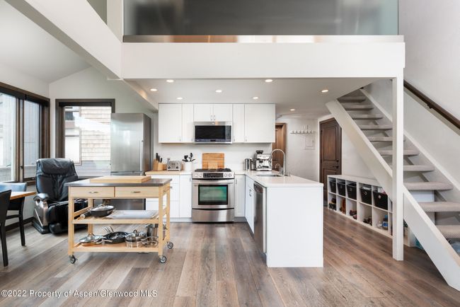 25 - 4000 Brush Creek Rd, Townhouse with 2 bedrooms, 2 bathrooms and 1 parking in Snowmass Village CO | Image 5