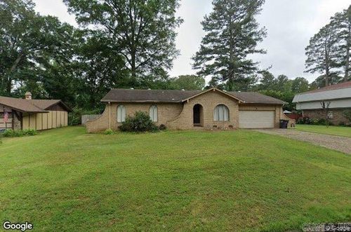 134 Foxdell Cir, Jacksonville, AR, 72076-2609 | Card Image