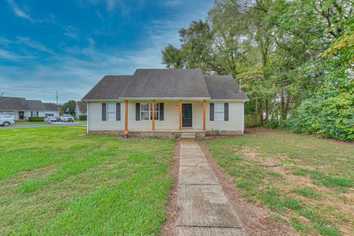 2426 Floyd Ave, Murfreesboro, TN, 37127-5976 | Card Image