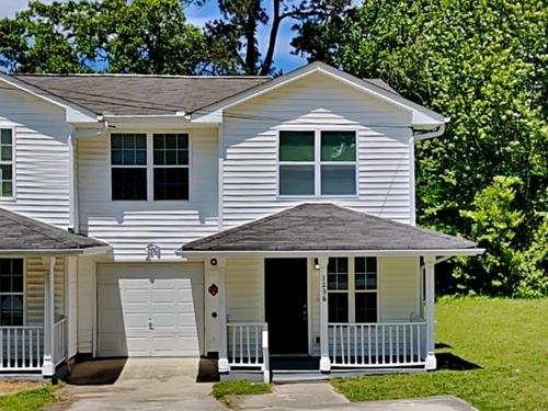 1236 Pinedale Cir Nw, Conyers, GA, 30012-3560 | Card Image