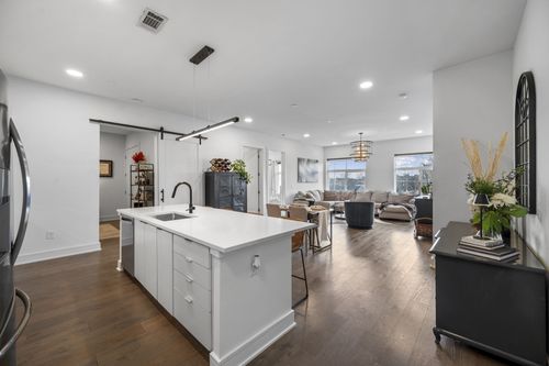 apt-205-1125 10th Ave N, Nashville, TN, 37208-3387 | Card Image
