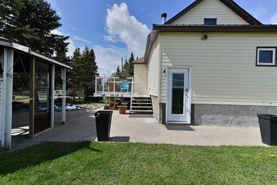 5303 47 St, House detached with 4 bedrooms, 2 bathrooms and null parking in Alix AB | Image 3