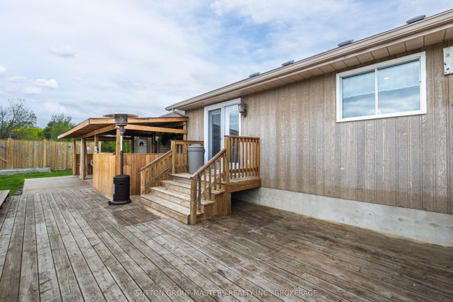 3758 Mcconnell Rd, House other with 5 bedrooms, 3 bathrooms and 12 parking in South Frontenac ON | Image 8
