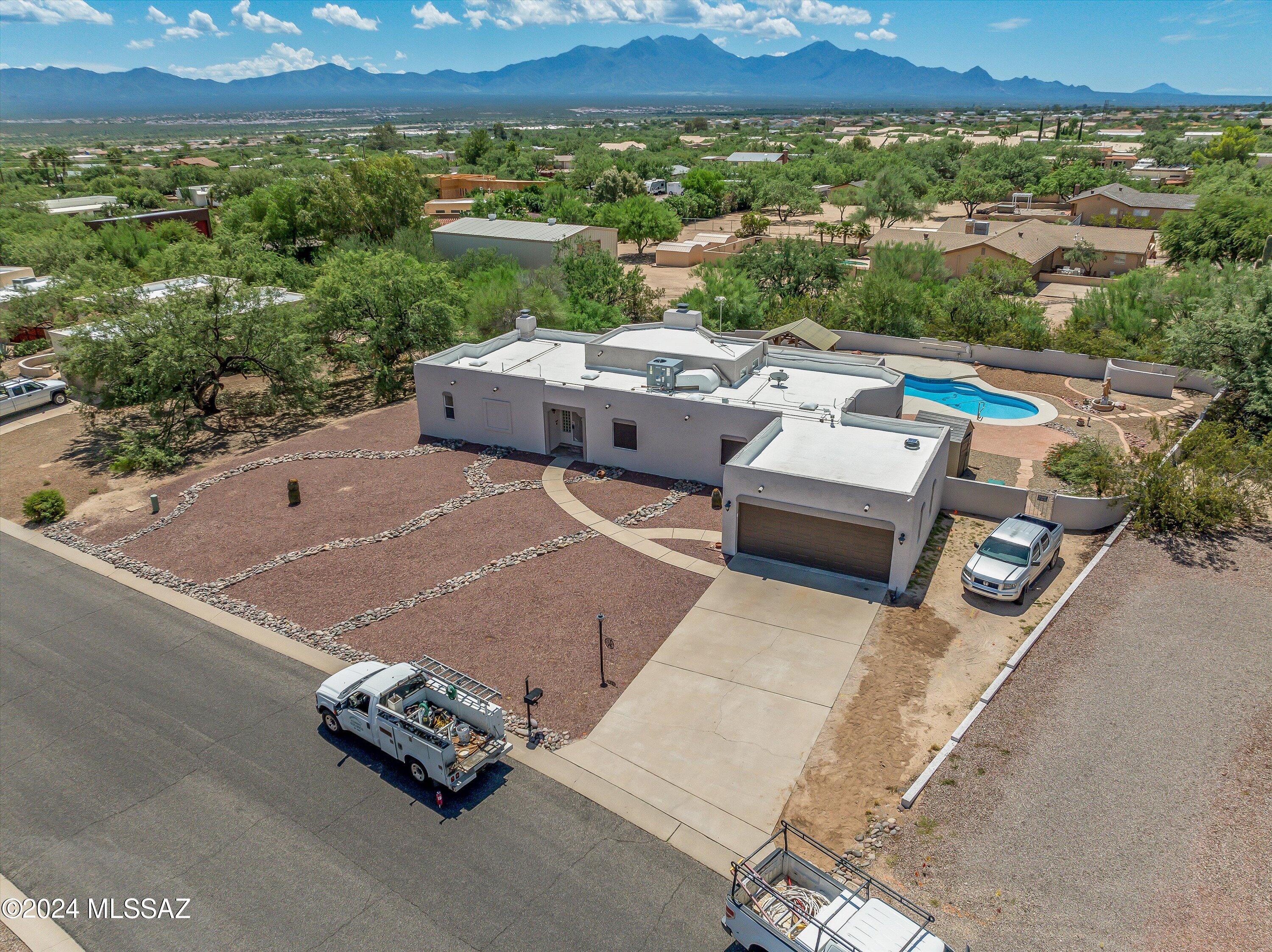 Paseo Famoso , Sahuarita, AZ 85629