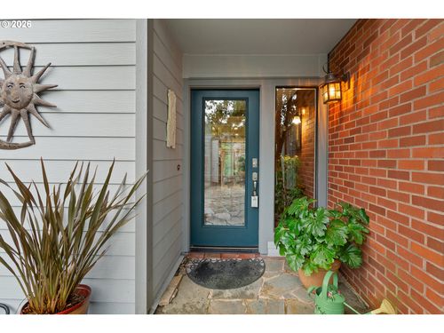75-1200 Ne Territorial Rd, Canby, OR, 97013-2457 | Card Image