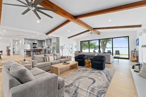 221 Edythe Dee Ln, Mabank, TX, 75156-9130 | Card Image