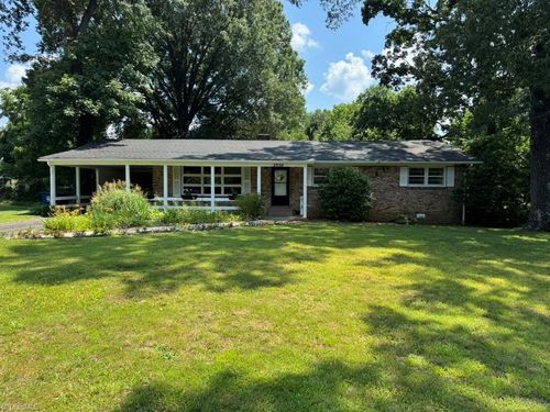 3924 Avera Ave, Winston-Salem, NC, 27106-1603 | Card Image