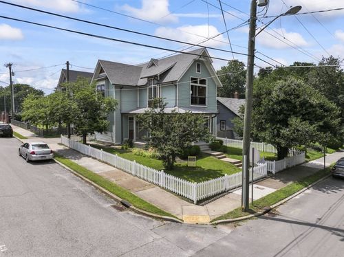 2115 Grantland Ave, Nashville, TN, 37204-2211 | Card Image