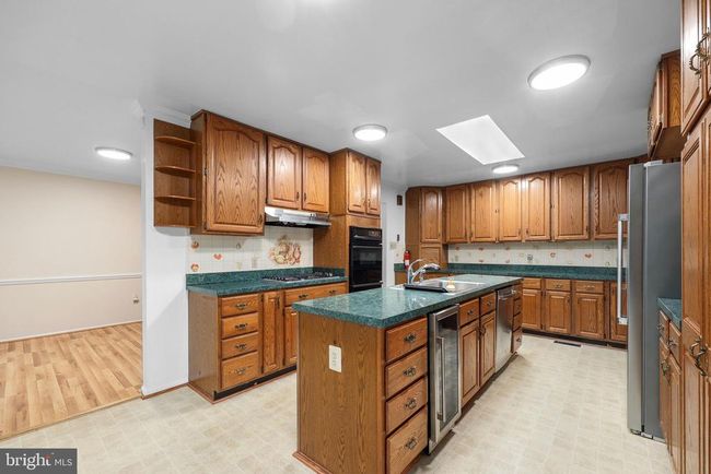 7007 Gillings Rd, House other with 5 bedrooms, 3 bathrooms and null parking in SPRINGFIELD VA | Image 24