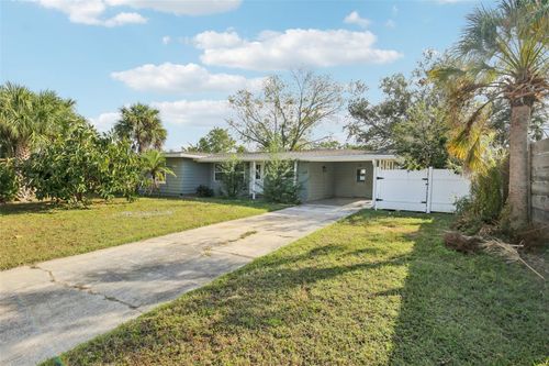 520 Fairfax Ln, APOLLO BEACH, FL, 33572-2505 | Card Image