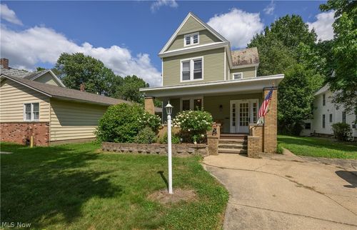 473 N Broadway Street, New Philadelphia, OH, 44663 | Card Image