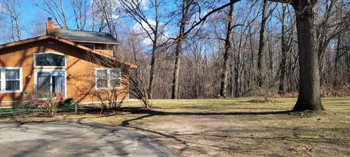 2528 Vanderbilt Ave, Portage, MI, 49024-6050 | Card Image
