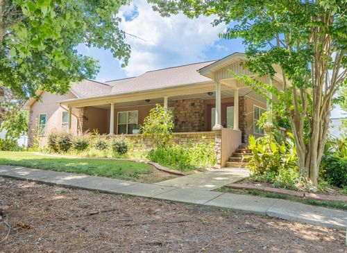 324 Avenue Of The Oaks, Rock Spring, GA, 30739-5012 | Card Image