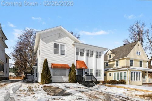 1031 N Washington Ave, Lansing, MI, 48906-4840 | Card Image