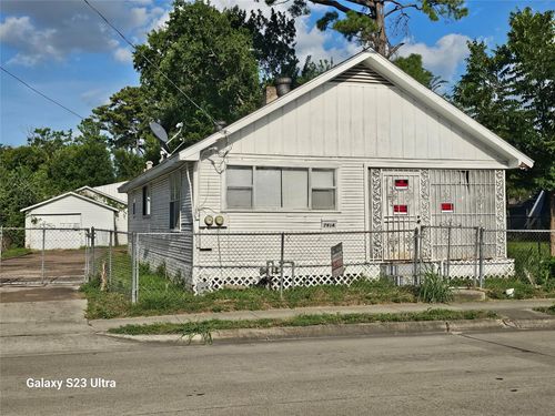 7914 Lockwood Dr, Houston, TX, 77016-6428 | Card Image