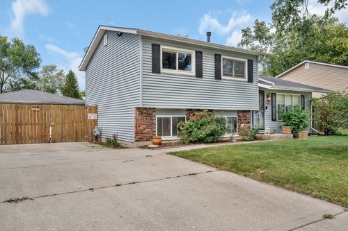 117 Galewood Dr, Bolingbrook, IL, 60440-2710 | Card Image