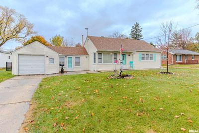 115 Loren Street, House other with 2 bedrooms, 1 bathrooms and null parking in Washington IL | Image 1