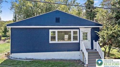 2020 Leithsville Rd, HELLERTOWN, PA, 18055-3051 | Card Image