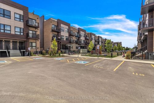e12-20 Palace St, Kitchener, ON, N2E0J3 | Card Image