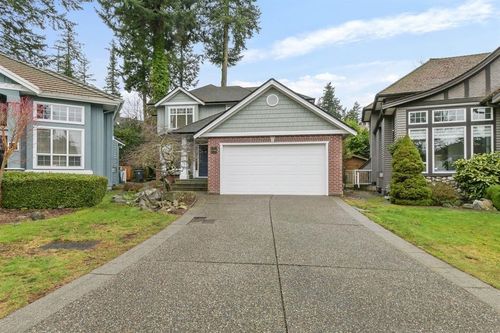 15560 36b Ave, Surrey, BC, V3Z0H1 | Card Image