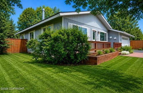 19529 Pribilof Loop, Eagle River, AK, 99577-8726 | Card Image