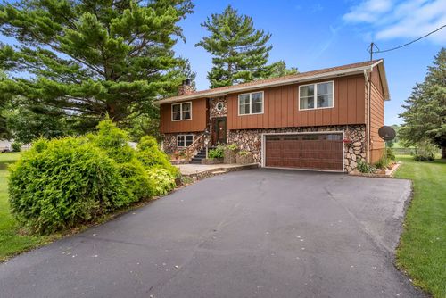 25622 1st Ave N, Hillsdale, IL, 61257-9630 | Card Image