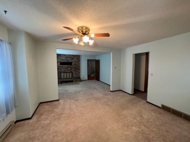 Dining room.jpg | Image 34