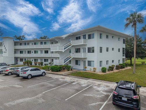 310-11224 82nd Ave, SEMINOLE, FL, 33772-4262 | Card Image