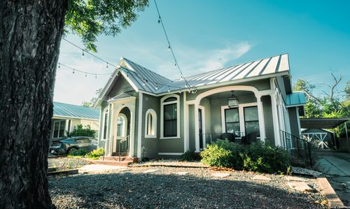 359 E Craig Pl, San Antonio, TX, 78212-3549 | Card Image