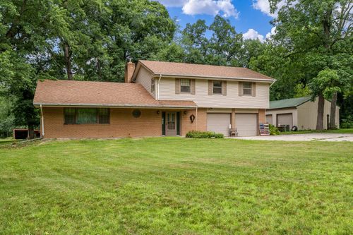 530 Kelly Rd, Caledonia, IL, 61011-9716 | Card Image