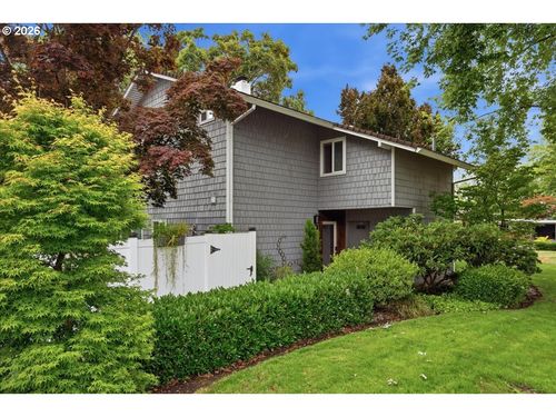 634 N Hayden Bay Dr, Portland, OR, 97217-7965 | Card Image