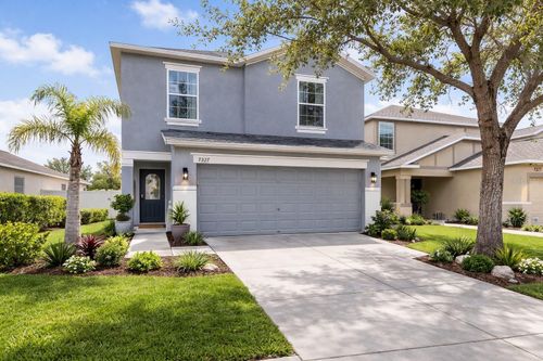 7327 Lumber Port Dr, RUSKIN, FL, 33573-0132 | Card Image