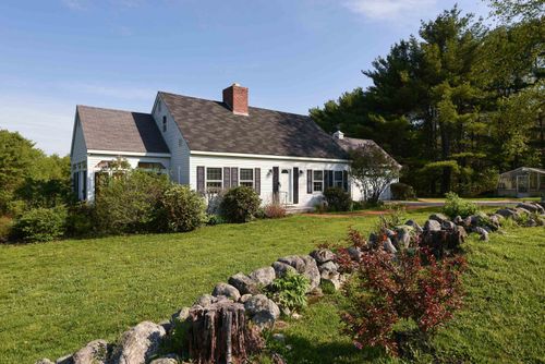 5 Carol Ln, Meredith, NH, 03253-5201 | Card Image