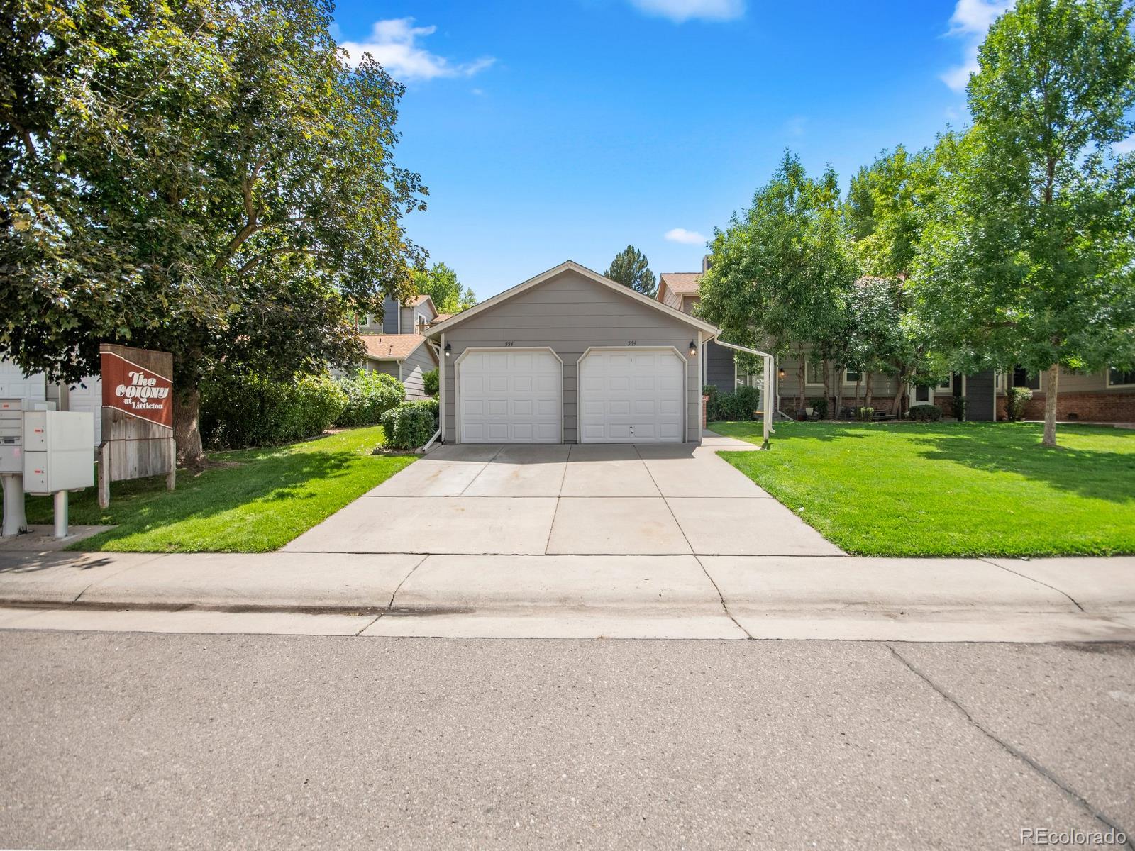 Crestline Ave, Littleton, CO 80120