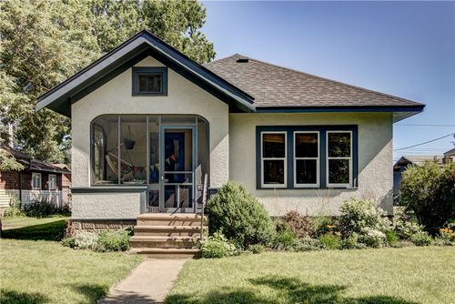 1524 Emery Street, Eau Claire, WI, 54701 | Card Image