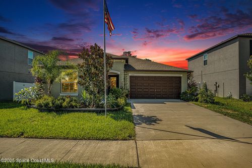 36442 Flats St, ZEPHYRHILLS, FL, 33541-4842 | Card Image