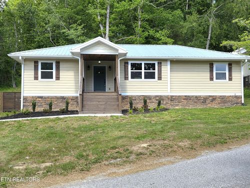590 Litton Rd, Oneida, TN, 37841-3243 | Card Image