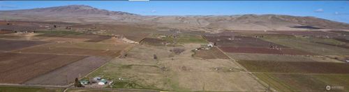 24334 W Kelly Rd, Benton City, WA, 99320-7624 | Card Image