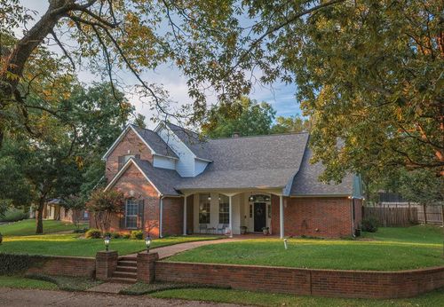 604 Clear Creek Dr, Texarkana, TX, 75503-1125 | Card Image