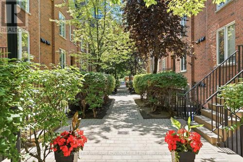 409-29 Canniff St, Toronto, ON, M6K3M5 | Card Image