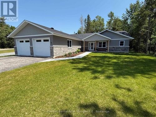 51 Masson Lane, Callander, ON, P0H1H0 | Card Image