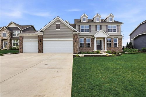 8123 W 102nd Ave, Saint John, IN, 46373 | Card Image