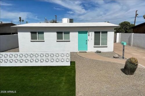 2012 E Howe Ave, Tempe, AZ, 85281-4804 | Card Image