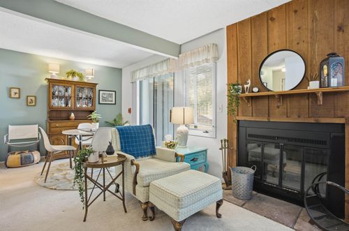 3-3 Spruce Trl, Wisconsin Dells, WI, 53965-8850 | Card Image
